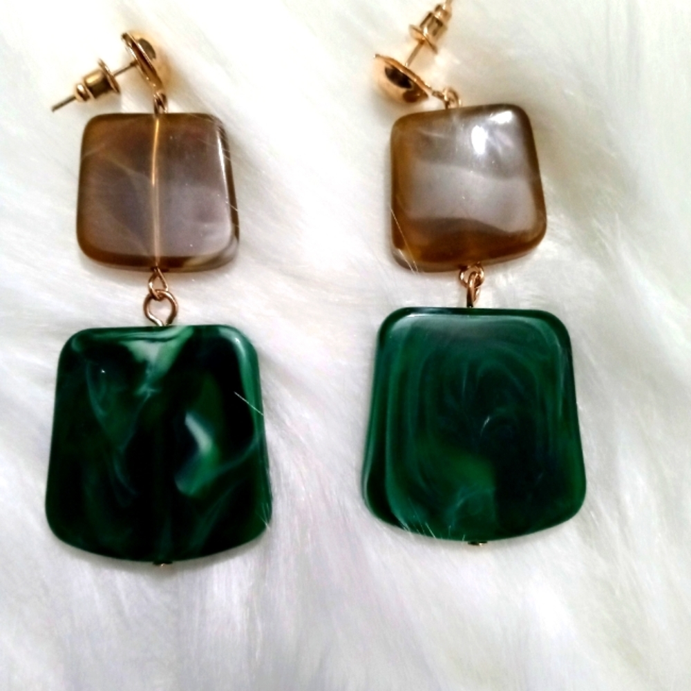 Earrings - Picture 3 of 3